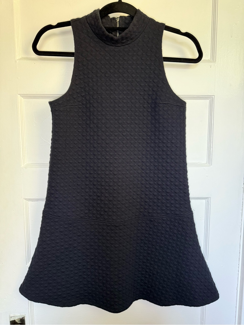 Abercrombie & Fitch Sleeveless MockNeck  Drop-Waist Textured Black Mini Dress XS